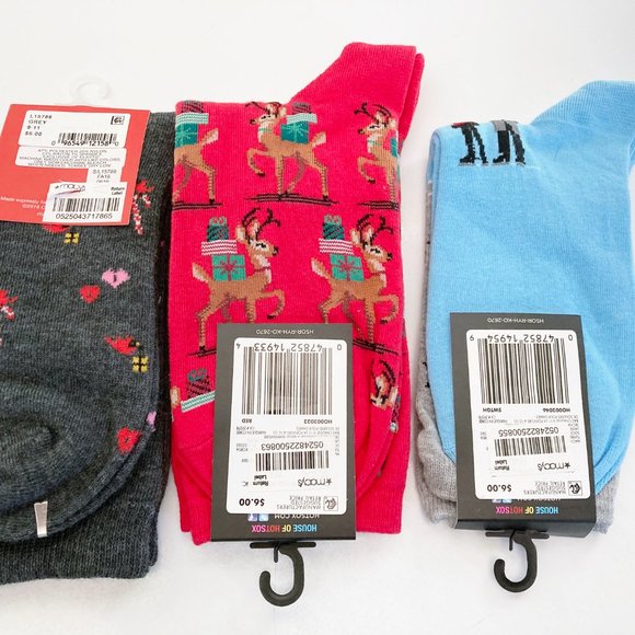 NEW Hot Sox Bundle 3 Pair Holiday Christmas Socks Ice Skating New York Gifts - Picture 2 of 4